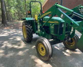 John Deere 5103 tractor
