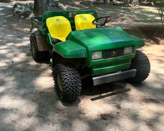 John Deere Gator