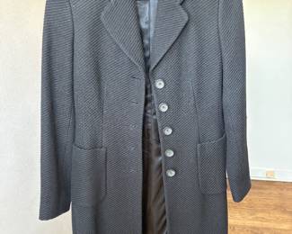 lots of cool designer and vintage clothing, mostly sizes S-M