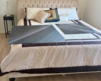 King size bed