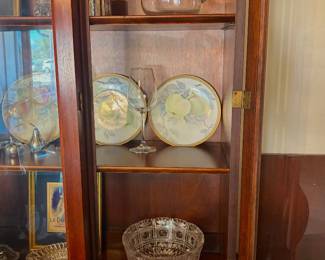 Assorted china and glasswares