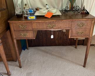 5 drawer desk