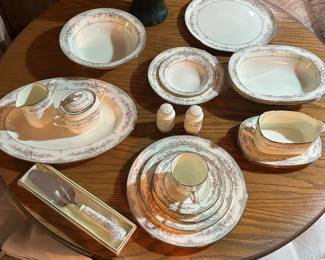 Noritake "Shenandoah" Bone China Set - 12 Place Settings and Serving Pieces