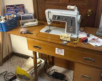 Vintage Singer Sewing Desk w/ Machine and Sewing Accessories