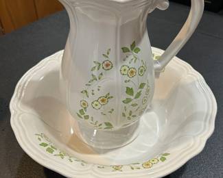 Petite Flora Pitcher and Bowl Set