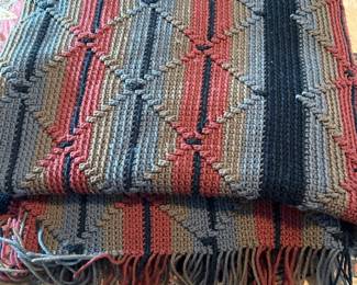 Vintage Handmade Throw Blankets and Afghans