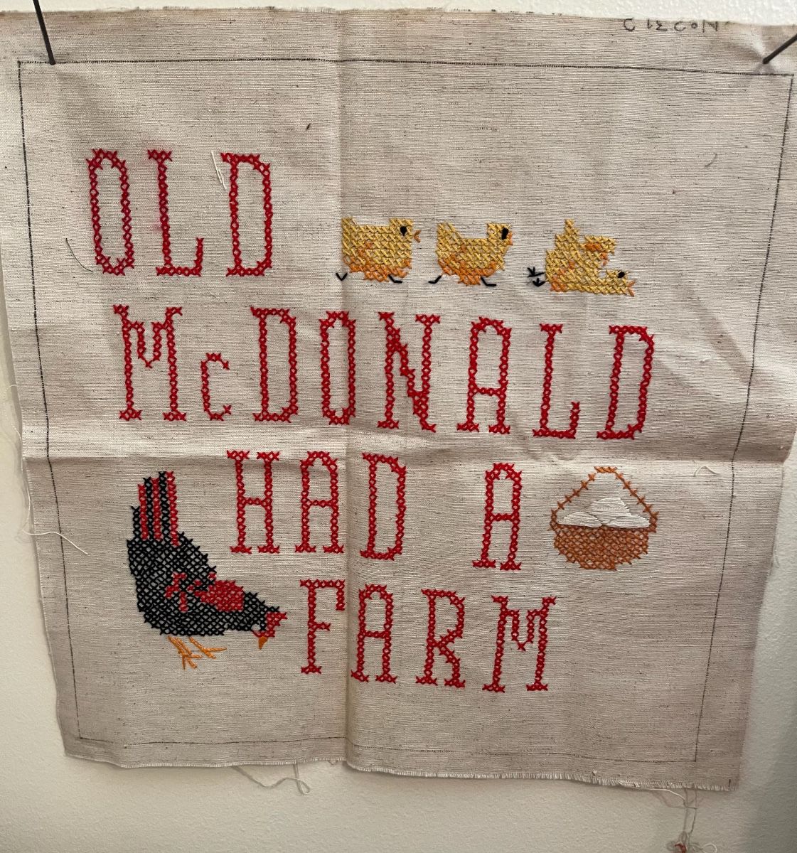 This vintage farm is waiting for you