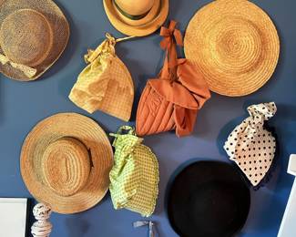 Bonnets and Amish hats