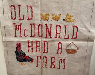 This vintage farm is waiting for you