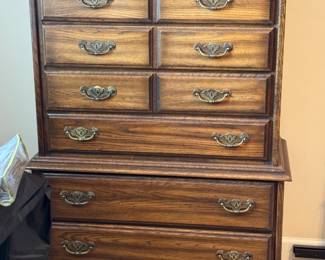 American Furniture Co. Wilkesboro, NC Treasure Oak Chest of Drawers Now $45