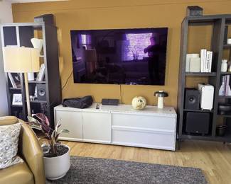Office credenza blu dot