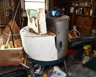 1102Garage