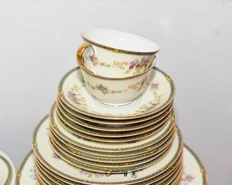 021Some Highlights Aurora Estate Sale