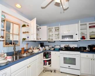 169Kitchen