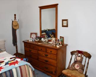 327Bedroom A