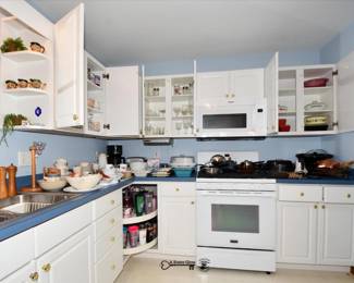 172Kitchen