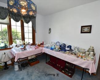 032Living Room