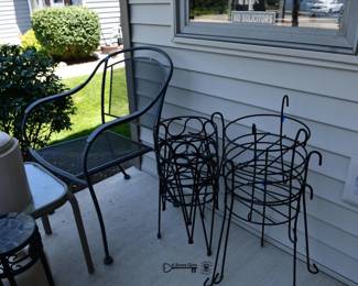 875Front Yard