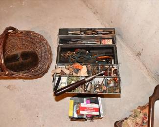 800Basement