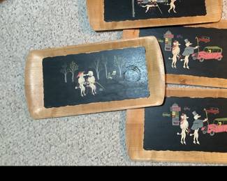 Set of 4 Pepe & Fifi trays
