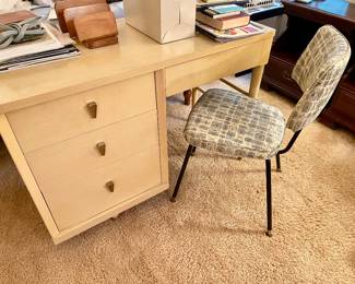 Cute MCM desk and chair
