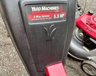 Wood chipper/shredder, works great!