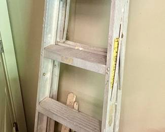 6’ Aluminum Step Ladder