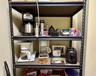 Various Small Appliances