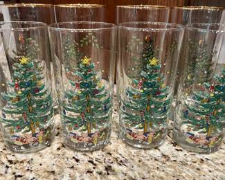 Nikki Christmas Glasses
