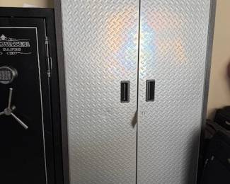 Gladiator Garage Works Steel Storge Cabinets