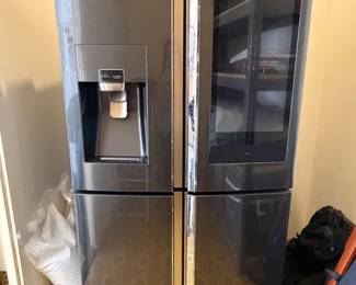 Samsung 4-Door 28 CFT French Door Refrigerator