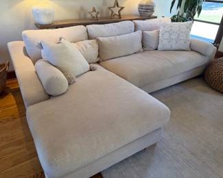 Sectional Sofa with Chaise