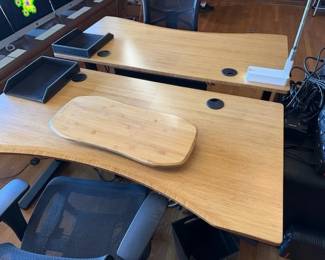 Bamboo Uplift Desks