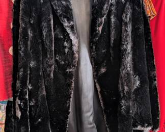 Vintage seal fur coat, - mint condition