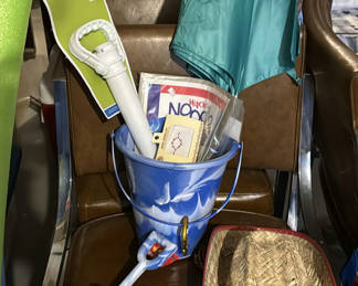 Lot 290: Beach and Pool Accessories Assortment