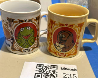Lot 235: The Muppet Show mugs featuring Kermit and Rowlf