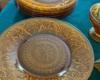 tiara large plates 