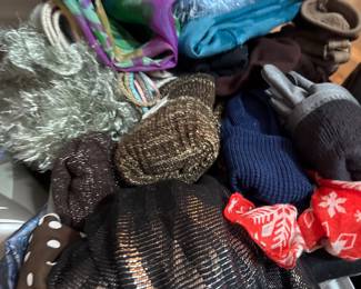 from wool to silk scarves 