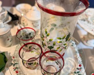Pfaltzgraff  winterberry dishes 
