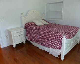 Girls White Bed & Night Table