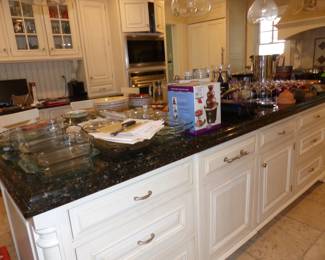 Kitchenware & Bakeware