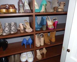 Women's Shoes & Boots