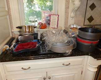 Kitchenware & Bakeware