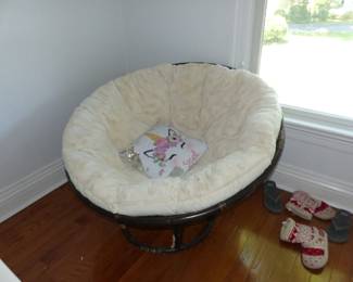 Papasan Chair