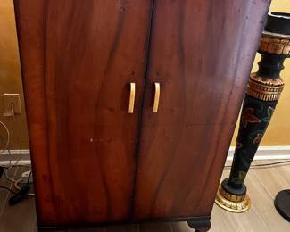 tv cabinet