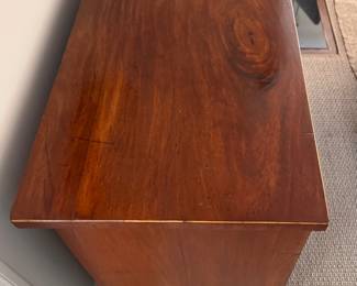 Antique Mahogany Hepplewhite Style Chest of Drawers with Oval Brass Hardware.  Measures 38.5" W x 18.5" D x 33" H. Photo 4 of 7.