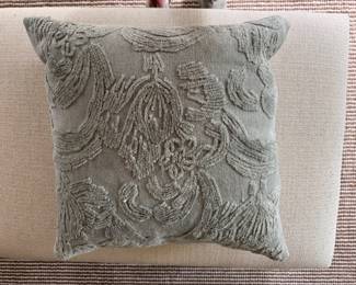 Decorative Crewel Pillow. 