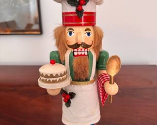 German Nutcracker. Photo 3 of 3. 