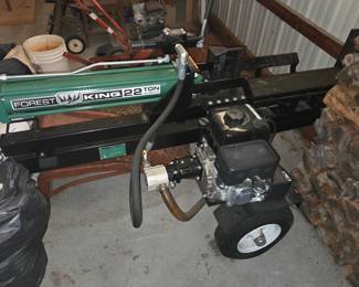 Wood splitter