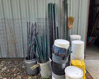 Fence posts